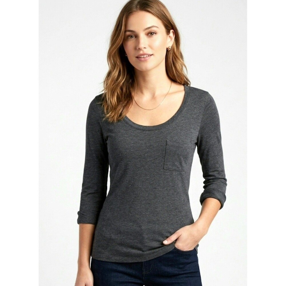 XXI Forever 21 Top Small S Gray Scoop Neck 3/4 Roll Tab Sleeve Pocket Tee Shirt